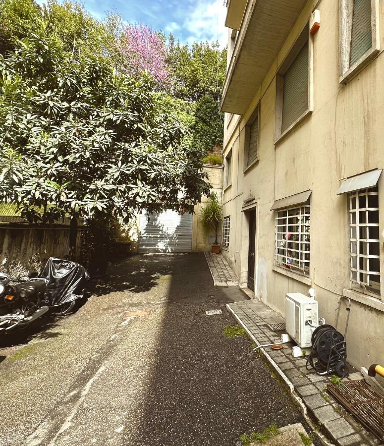 Quiet & Cosy Colosseum Rome Bagian luar foto